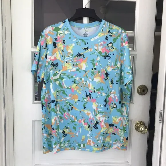 Tek Gear Bold Print Men's Large Blue Athletic T Shirt NWT Polyester Blend ￼