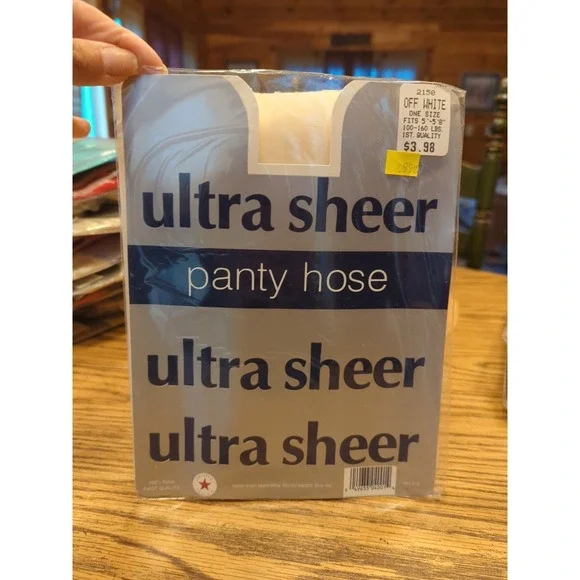 New Vintage Ultra Shear Pantyhose Off-white Fits‎ 5 Ft To 5'8 And 100 To 160 Lb