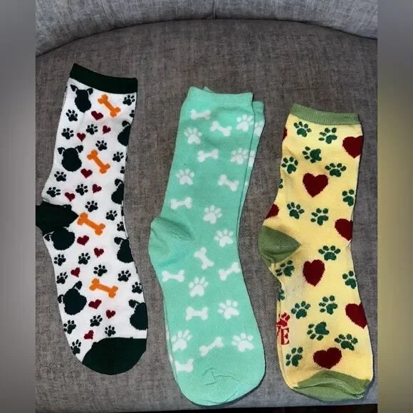Dog socks new sz M