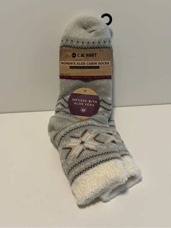 C.W. Hart Women's Aloe Cabin Socks - Light Gray with Cream Accents