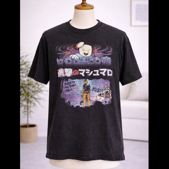 Ghostbusters x Attack on Titan‎ Graphic T Shirt Large Black Cotton Pre-Owned