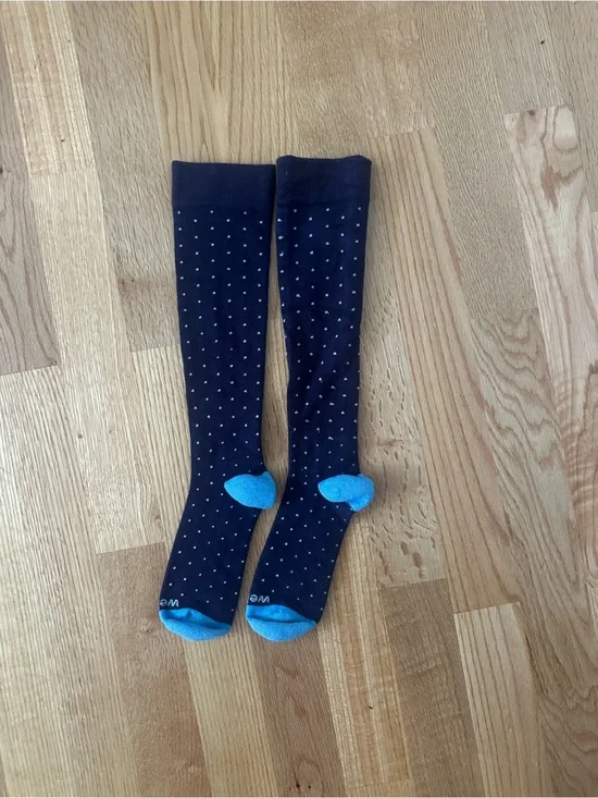 Wellow Navy Polka Dot Knee-High Compression Socks with Bright Blue Accents