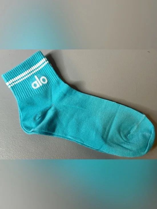 ALO Yoga half crew throwback Teal Athletic Crew Socks with White Stripe