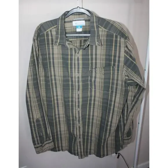 Columbia Men's Button Down Dress Shirt XL Utility Long Sleeve Stripped Sportwear