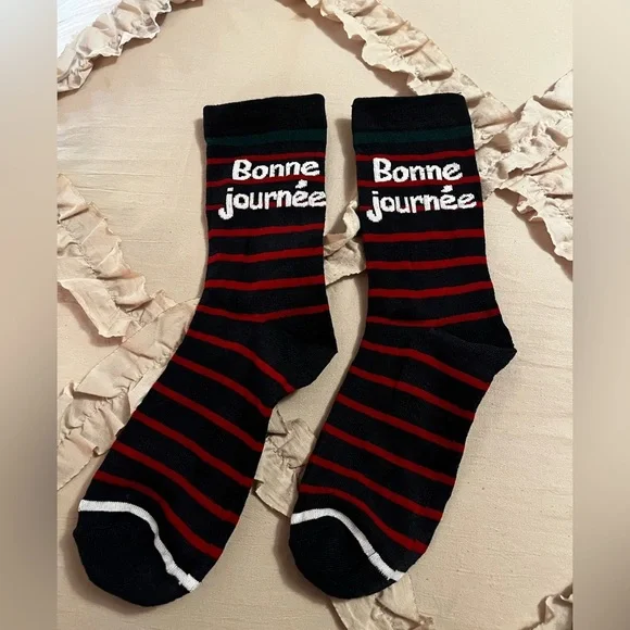 Bonne Journee/Women’s Navy and Red Striped Socks, OS