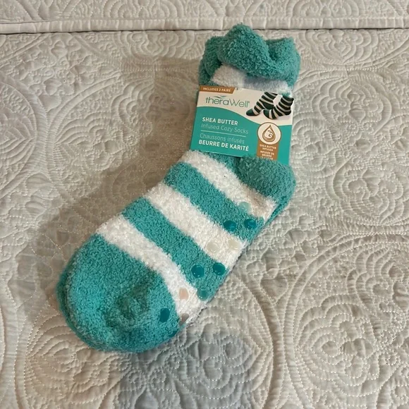 Therawell shea abutter infused cozy socks,‎ new