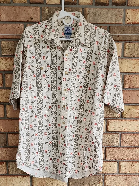 Cambridge Classics Size Large‎ Men's SS Cream with Olive & Red Accents
