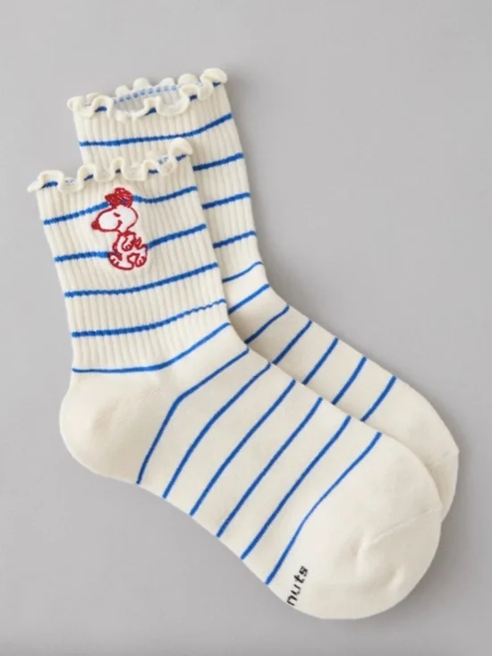 New American Eagle x Peanuts Snoopy Cropped Crew Socks