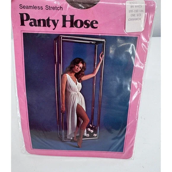 Vintage‎ Pantyhose Women One Size Cinnamon Brown Seamless Stretch NIP 70s Retro