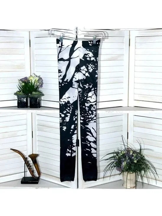 Abstract Black and White Lycra Footless Tights Medium