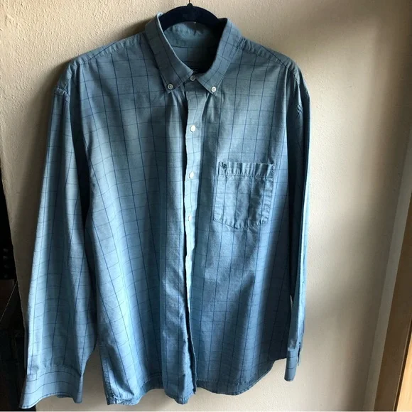 Izod Button-down Shirt. Medium Blue with Teal Checkerboard. Cotton. Size Large