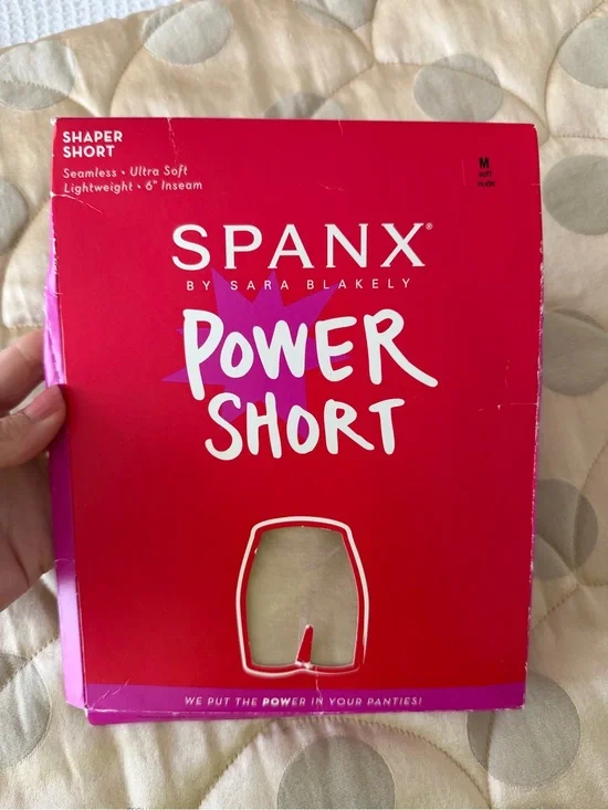 🗽SPANX Power Short Shaper