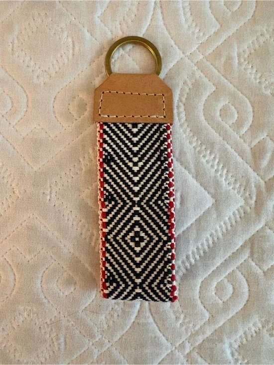 Woven Geometric Key Fob with Leather Tab - Black, White & Red - BNNU