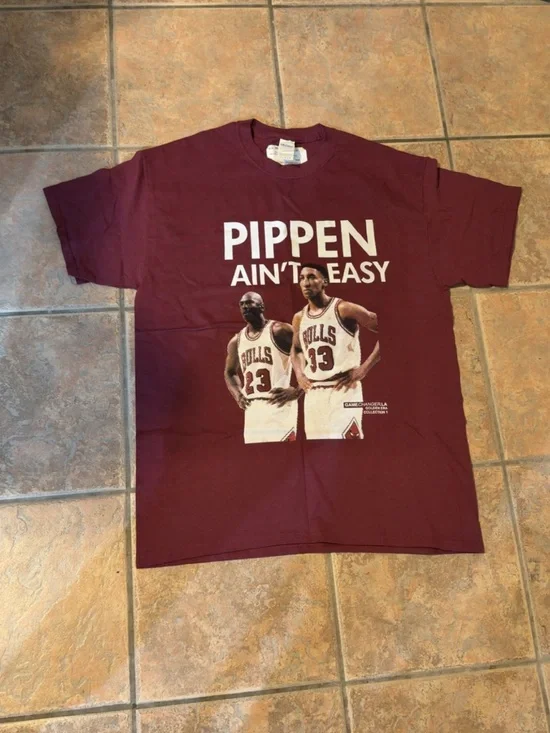 Gildan Maroon Graphic Tee with White Print