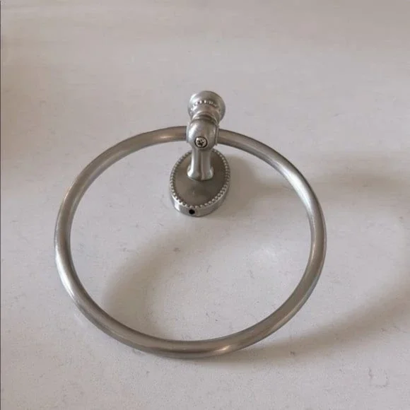 Silver Towel Ring