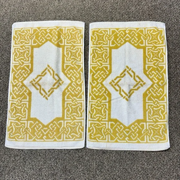 2 Vintage Montgomery Ward Style House Yellow Gold Cotton Bath Towel 70s MCM