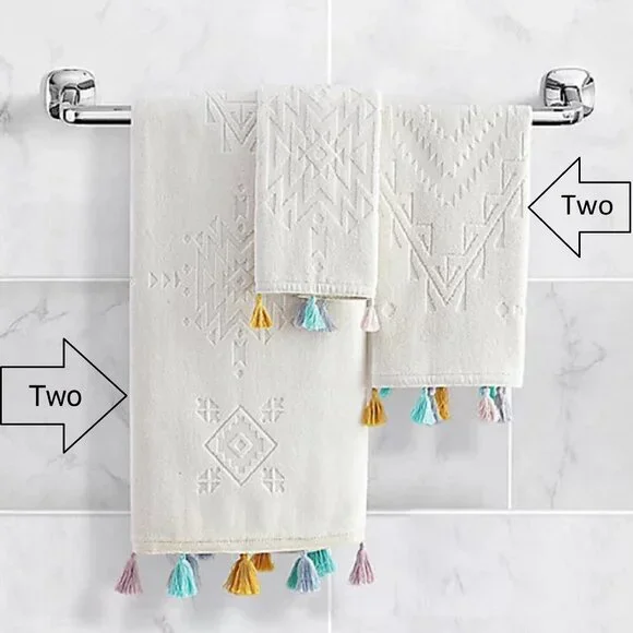 2 BATH + 2 HAND Wild Sage Gloria Geo 100% Cotton Towels w/ Tassels