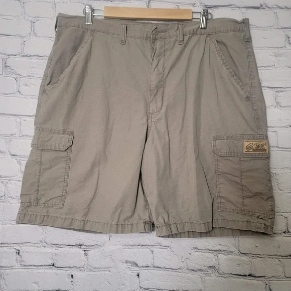 Rag Top USA Mens Khaki Cargo Shorts Tan Cotton‎ Utility Pockets Size 40 Utility