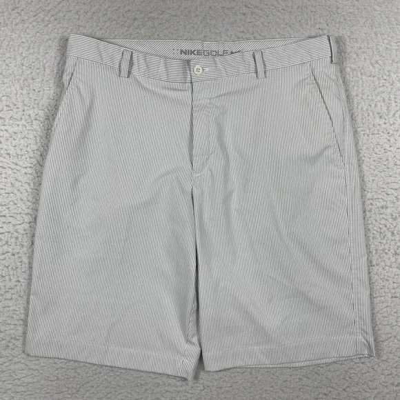 Nike Golf Shorts Mens 36 Grey White Pinstripe Performance‎ Travel Preppy Striped