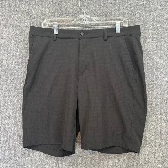 Greg Norman Golf Shorts Men 36 Black Stretch Performance Flat Front Bottoms‎