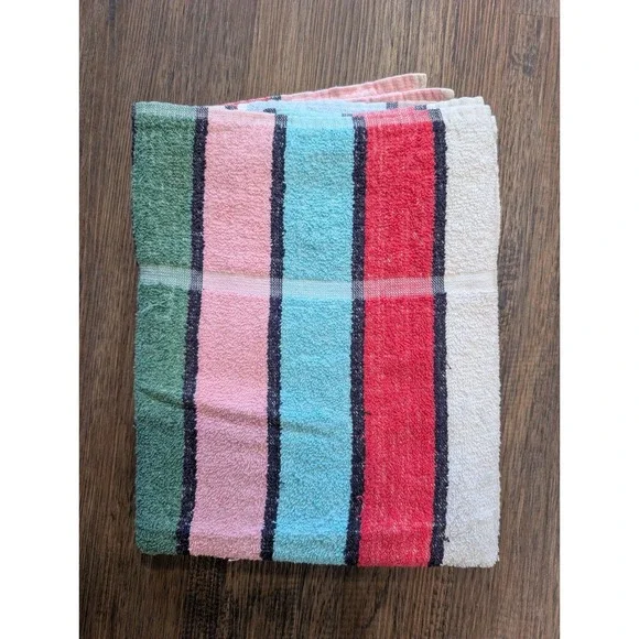 VTG  All Cotton Trade Mark Made In USA Cannon Pastel Striped Bath Towel.