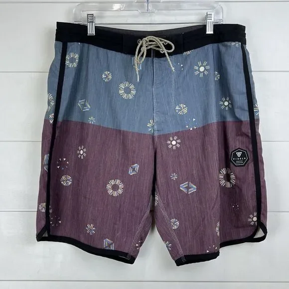 Vissla Board Shorts Mens 34 Upcycle Stretch  Floral Geometric Surf Beach‎