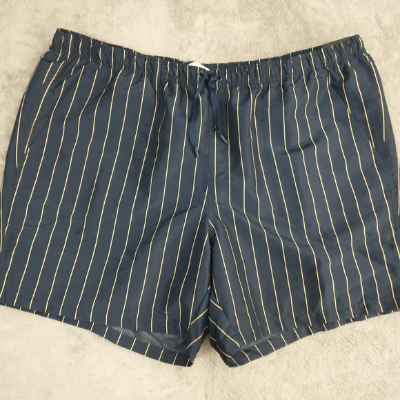 NWT DSG Men's 6