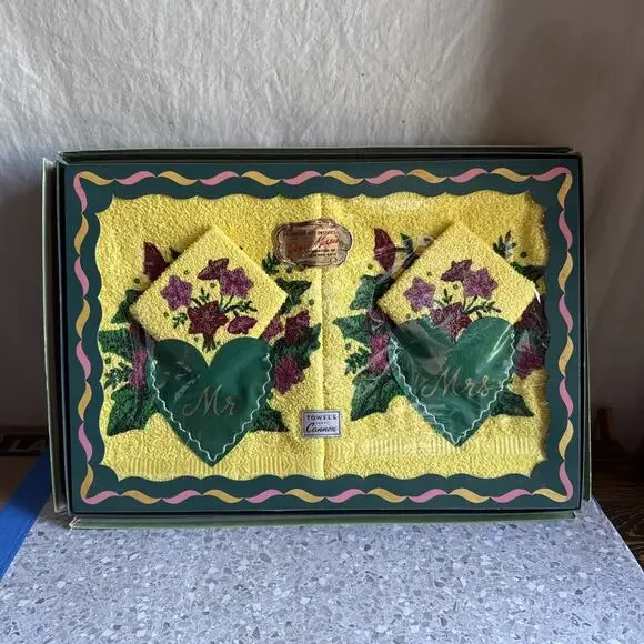 VTG Cannon Bath Towels Gift Set Butterflies Joyce Morris Vase NOS RARE