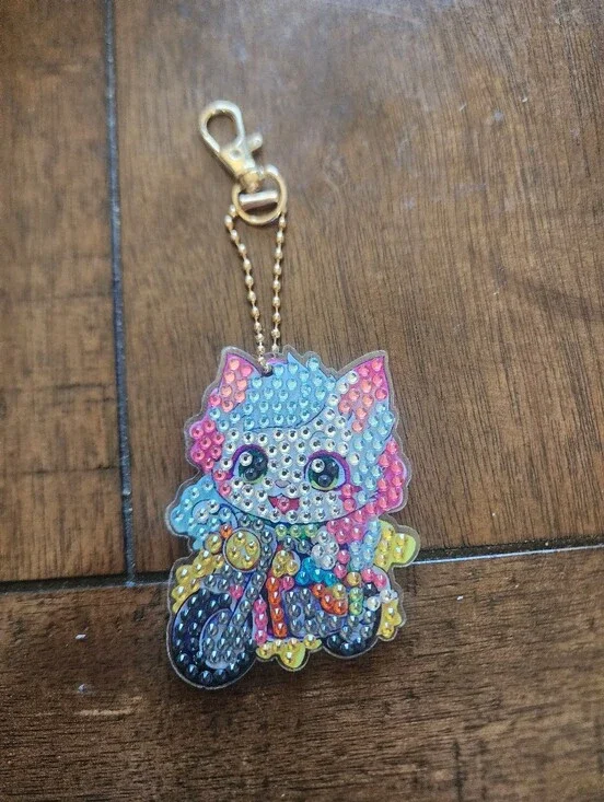 Multicolor Crystal Cat Key & Card Holder Charm - Cute Sparkle Accessory