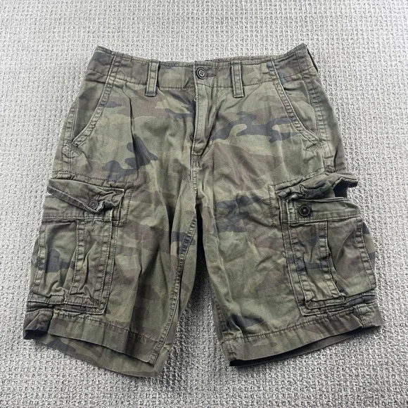 American Eagle Outfitters Classic Length Camo Cargo Shorts Men's 30 (Fit 32)