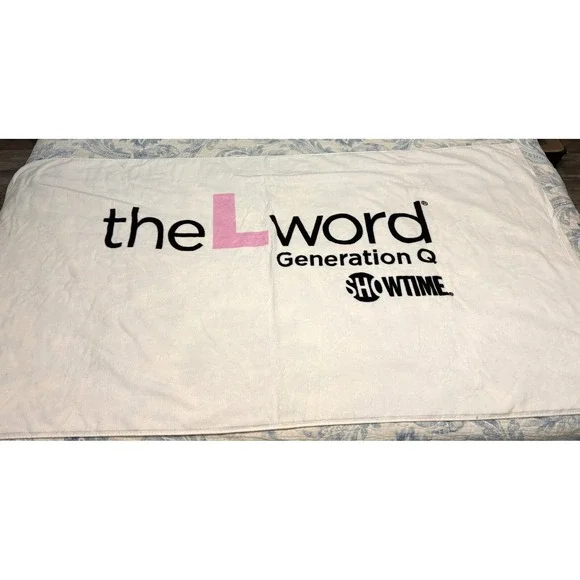 Showtime The L Word Generation Q Promo Bath Towel White 30