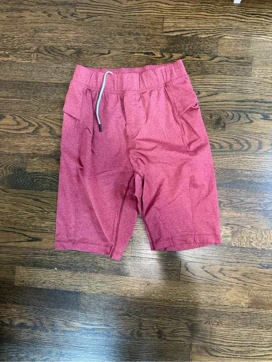 lululemon athletica Men's Performance Shorts in Heathered Pink