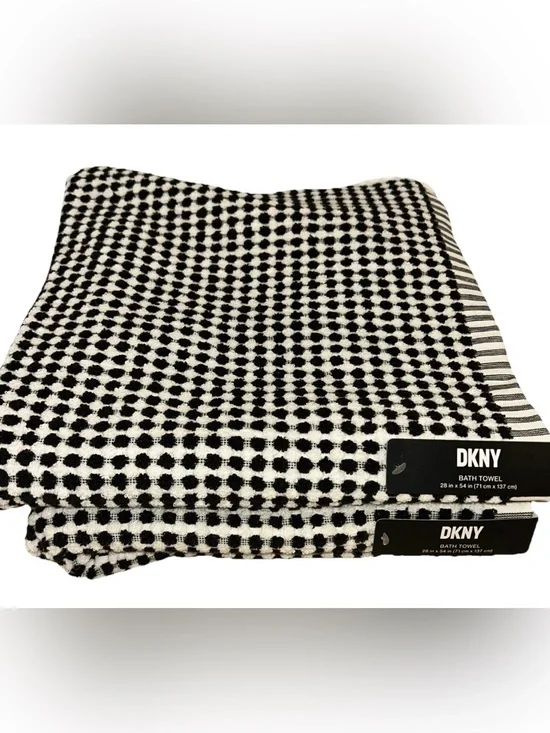 Donna Karan New York DKNY Bath Towel Set Black White Textured Dots 2 Pc Set NEW