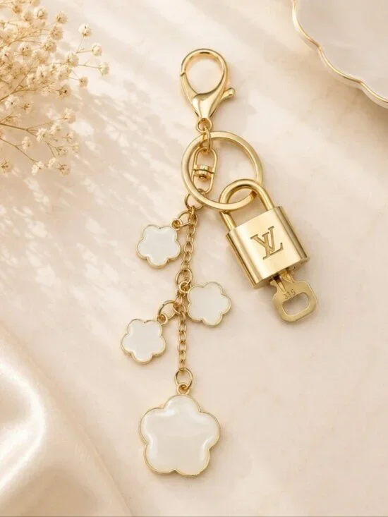 Authentic LV Gold Padlock 🔒 Unbranded Flower charm for Louis Vuitton Bags