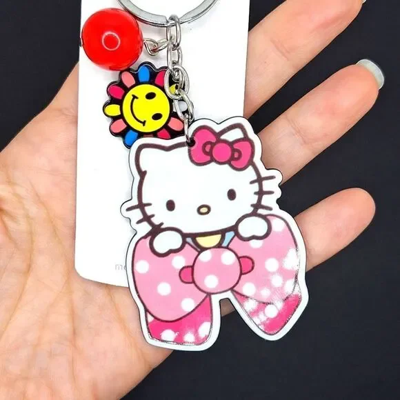 Hello kitty with polka-dot bow keychain charm