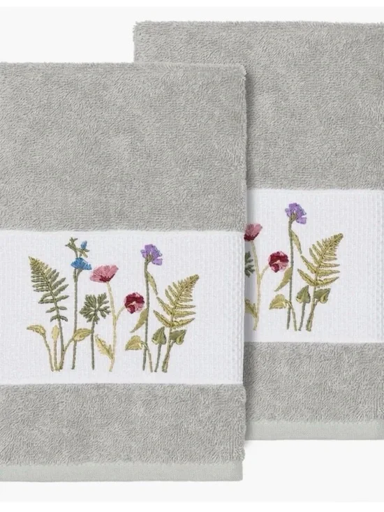Luxurious Turkish Cotton By Linum Home Serenity Embellished Hand Towels Set NWOT