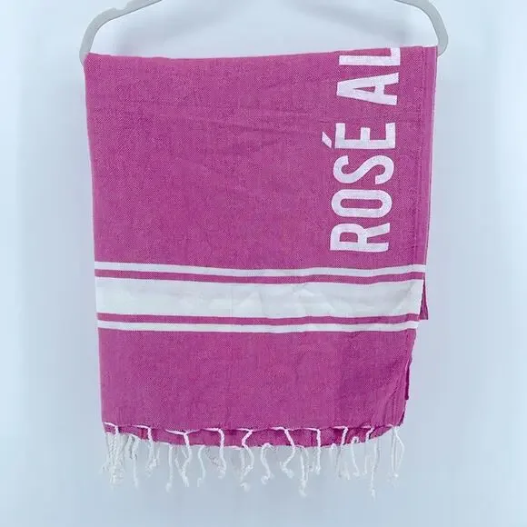 Bujibaja Rose’ All Day printed fringe hem Turkish beach bath towel