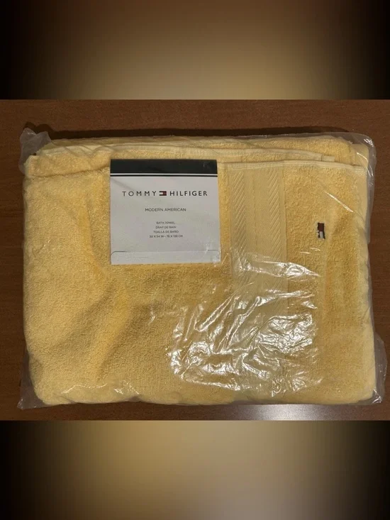 Tommy Hilfiger Pale Yellow Bath Towel