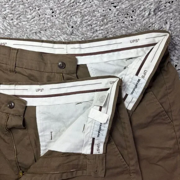 UPS Wearguard Employee Shorts Lot of 2 Mens 34 Brown Cargo Utility Workwear