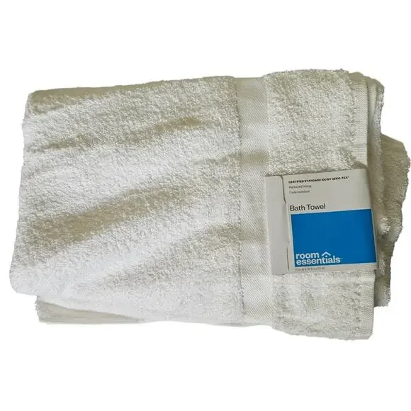 Room Essentials Bath Towel True White Oeko-Tex NWT Target 27x52