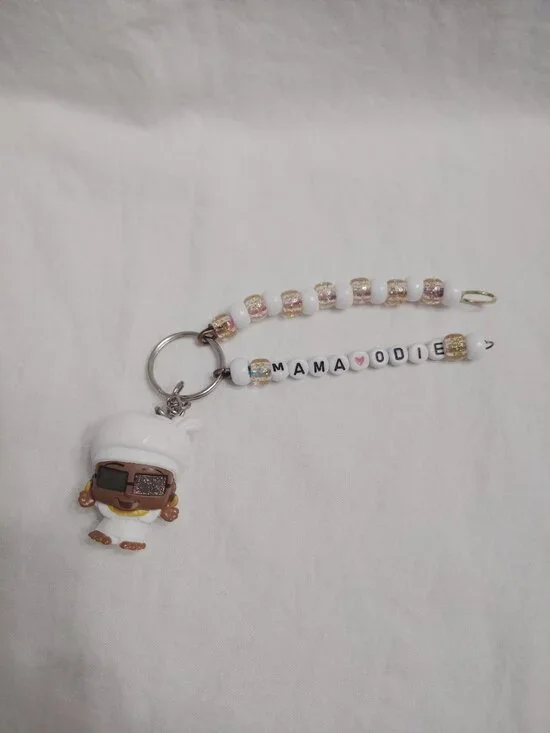 Disney Doorable Mama Odie  Handmade Beaded Keychain