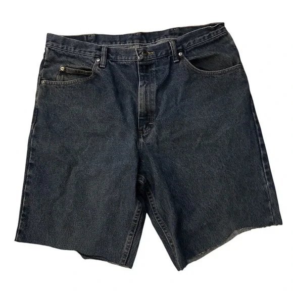 Wrangler Mens Relaxed Fit Cut Off Denim Shorts Blue Dark Wash Size 38 9760WDR