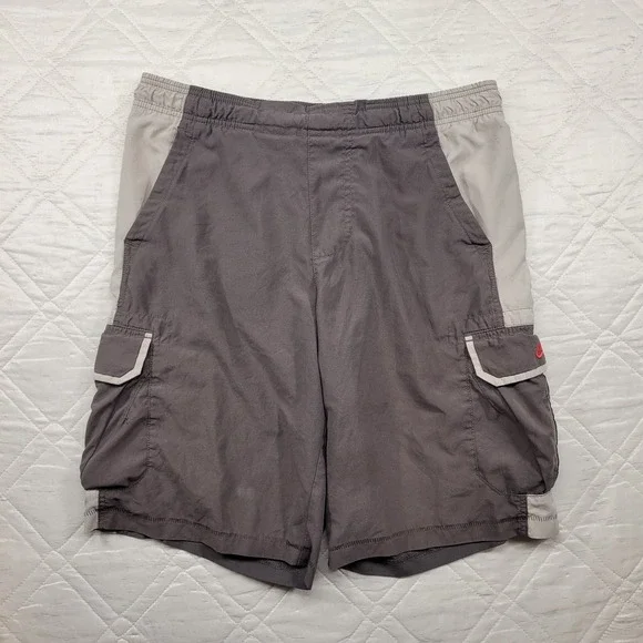 Nike gray tag pull on basketball cargo shorts‎ size M (waist 35)