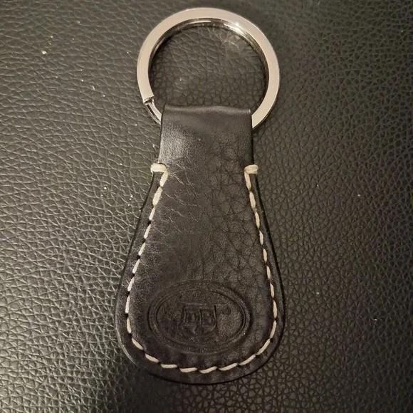Vintage Dooney & Bourke Dark Brown Leather Logo Hangtag Key Chain Ring FOB