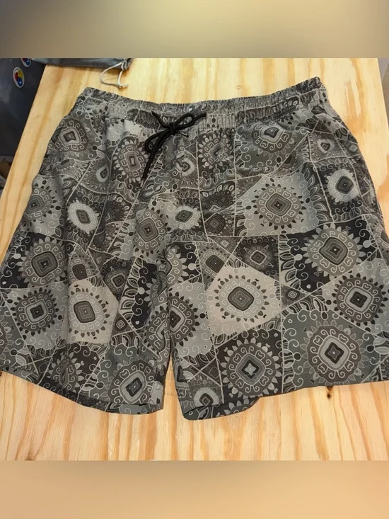 Men's Grey Patterned Athletic Shorts with Elastic‎ Drawstring