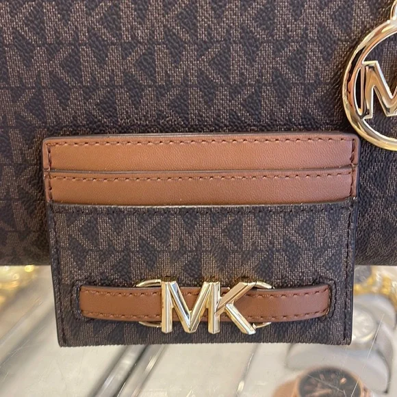 MICHAEL KORS Reed Large Pebbled Leather Card Holder Case Wallet  BROWN MK NWT