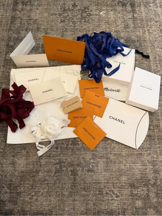 Louis Vuitton Orange and Blue Ribbon & Tags Set