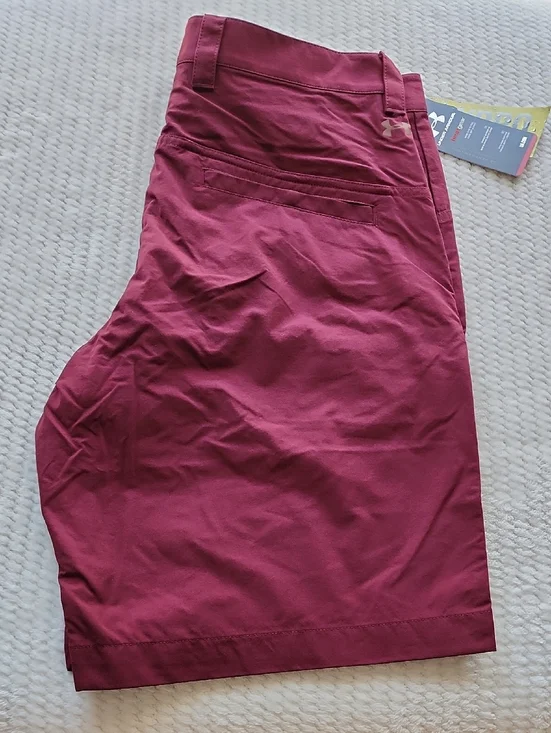 Under Armour Red Hombres  Shorts Classic Style Brand New Hydro Armour