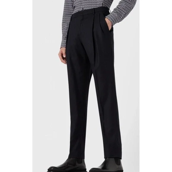 Giorgio Armani Italy Men's Black Flat Front Trousers Pants. NWT Authentic 40x37
