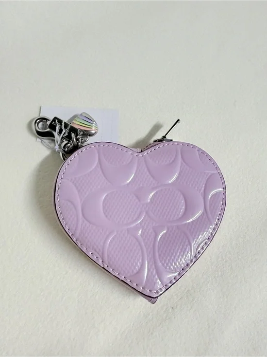 NWT Coach Heart Bag Charm With Patent Signature Leather CDD04